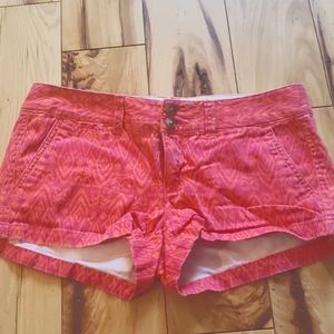 Print shorts